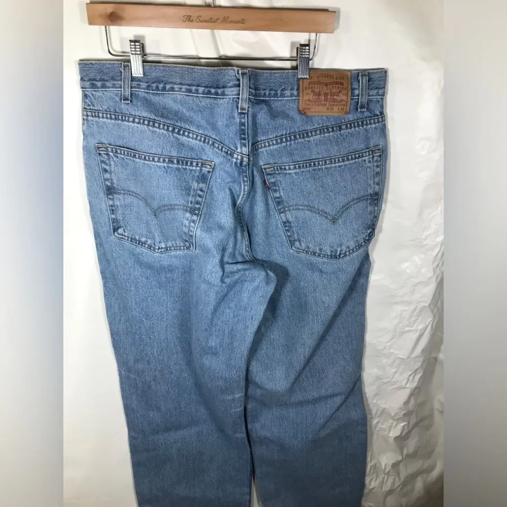 Levi's 550 Relaxed Fit Tapered Blue Wash Jeans Sz 38x34 USA